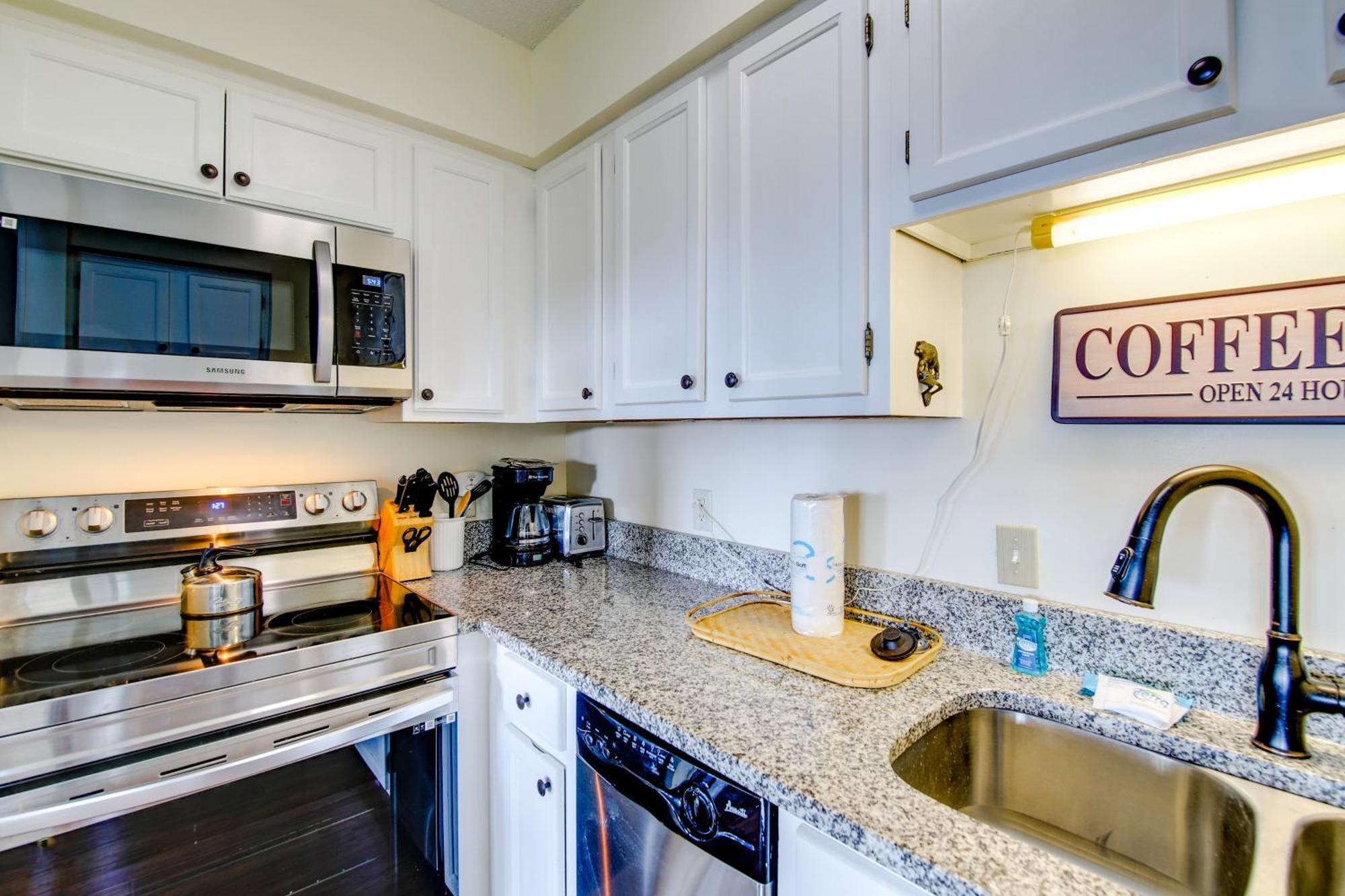 Gatlinburg Mountaintop Condo With Balcony And Views! ภายนอก รูปภาพ