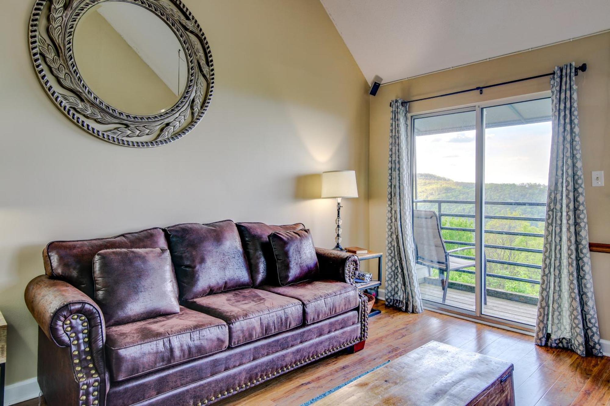 Gatlinburg Mountaintop Condo With Balcony And Views! ภายนอก รูปภาพ