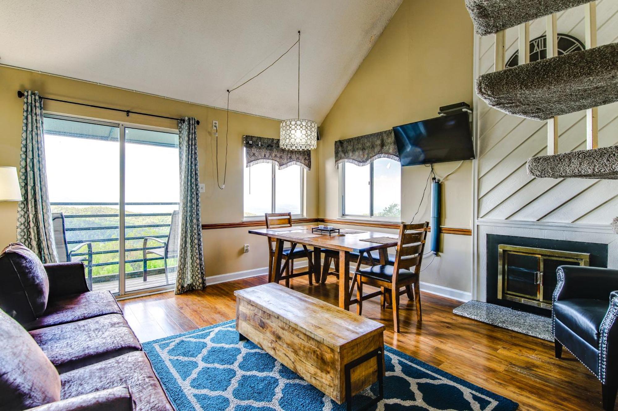 Gatlinburg Mountaintop Condo With Balcony And Views! ภายนอก รูปภาพ