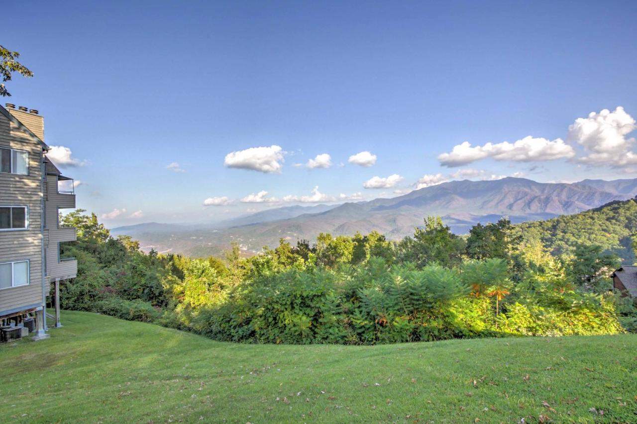 Gatlinburg Mountaintop Condo With Balcony And Views! ภายนอก รูปภาพ